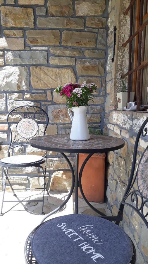 Wine House Rakar Guest House Gracisce Exterior photo